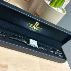 FENDI Fendi 7000G Men Quartz battery analog watch men